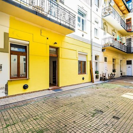 Bpr Cozy Rosie Apartment บูดาเปสต์ ภายนอก รูปภาพ